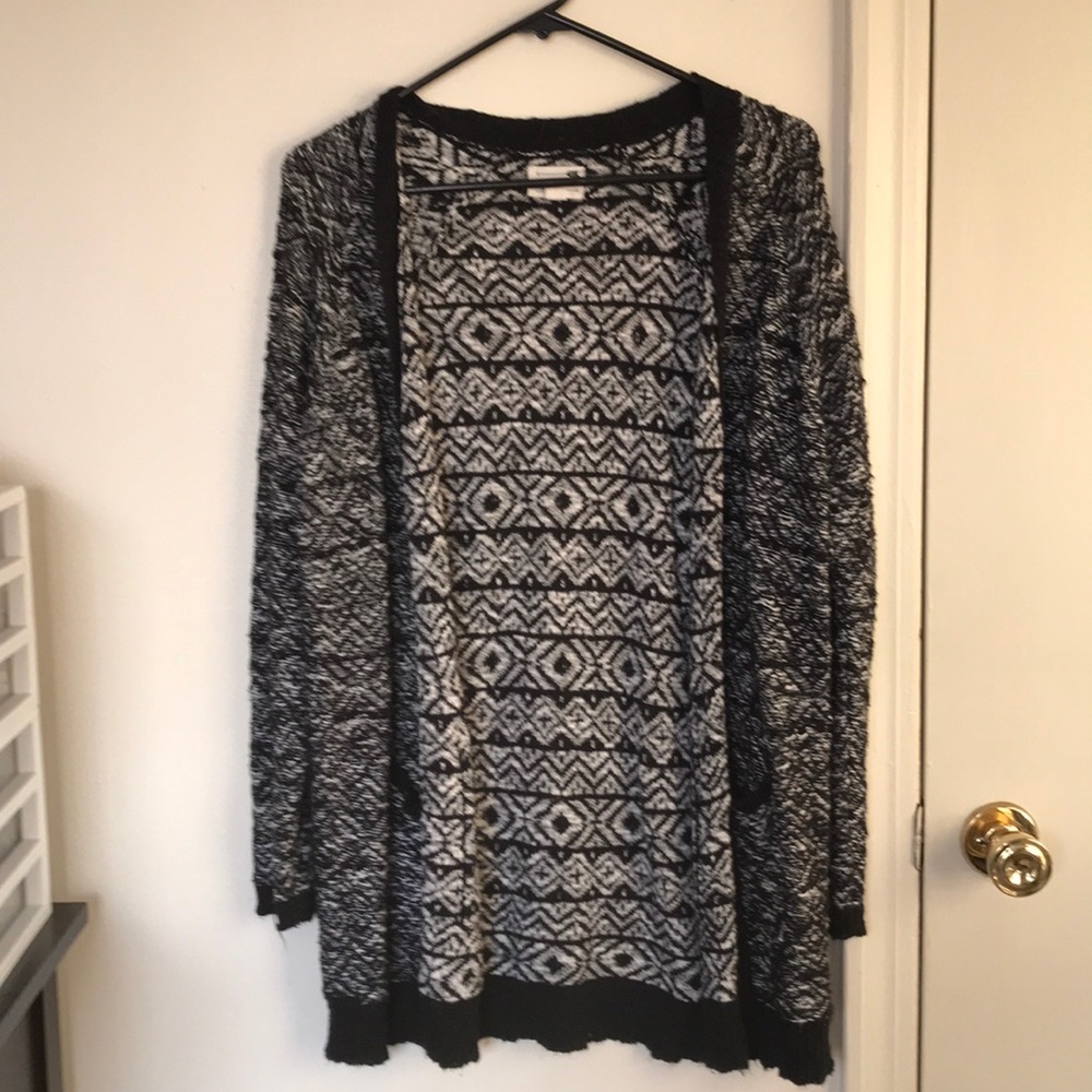 Black & grey Aztec cardigan